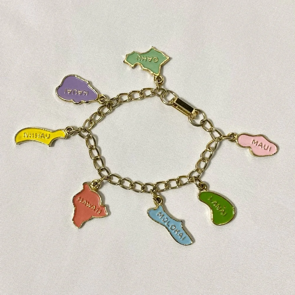 ⭐️ Vintage Islands Of Hawaii Little Girls Charm Bracelet